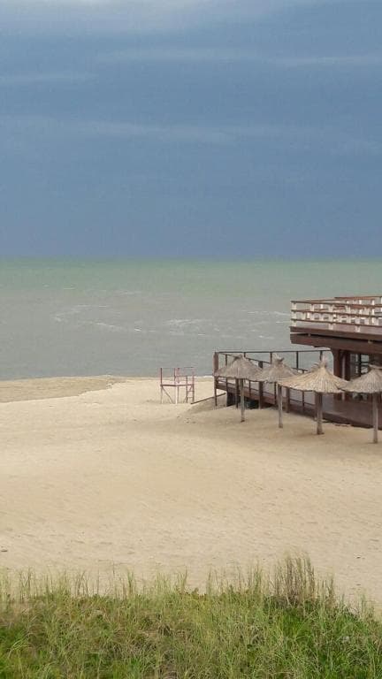 Playa de Villa Gesell a pocos metros del hotel